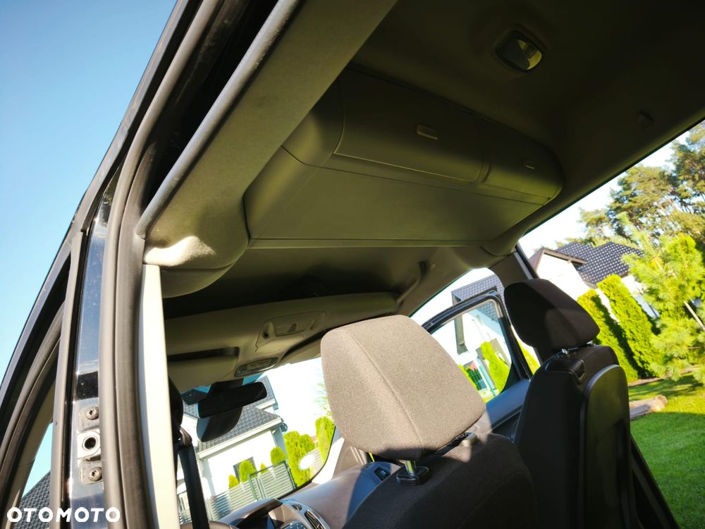 Ford Tourneo Connect Gr 1.5 TDCi Trend - 22