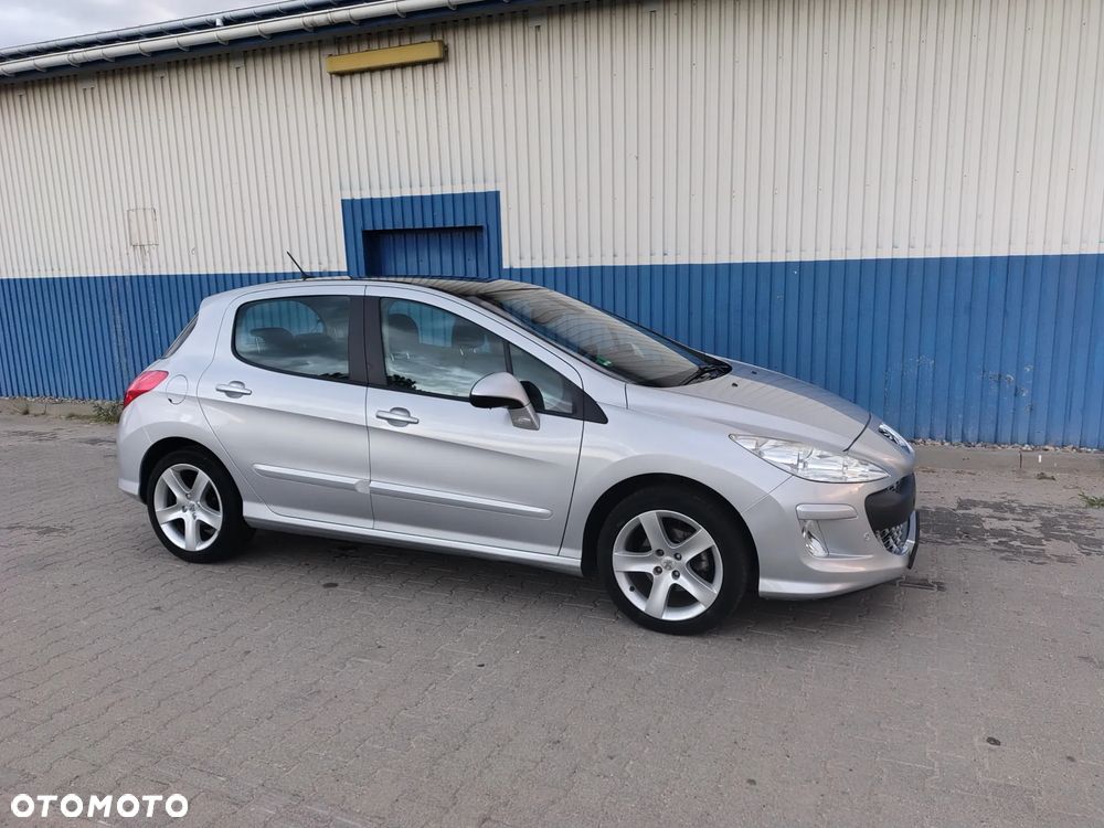 Peugeot 308 - 13