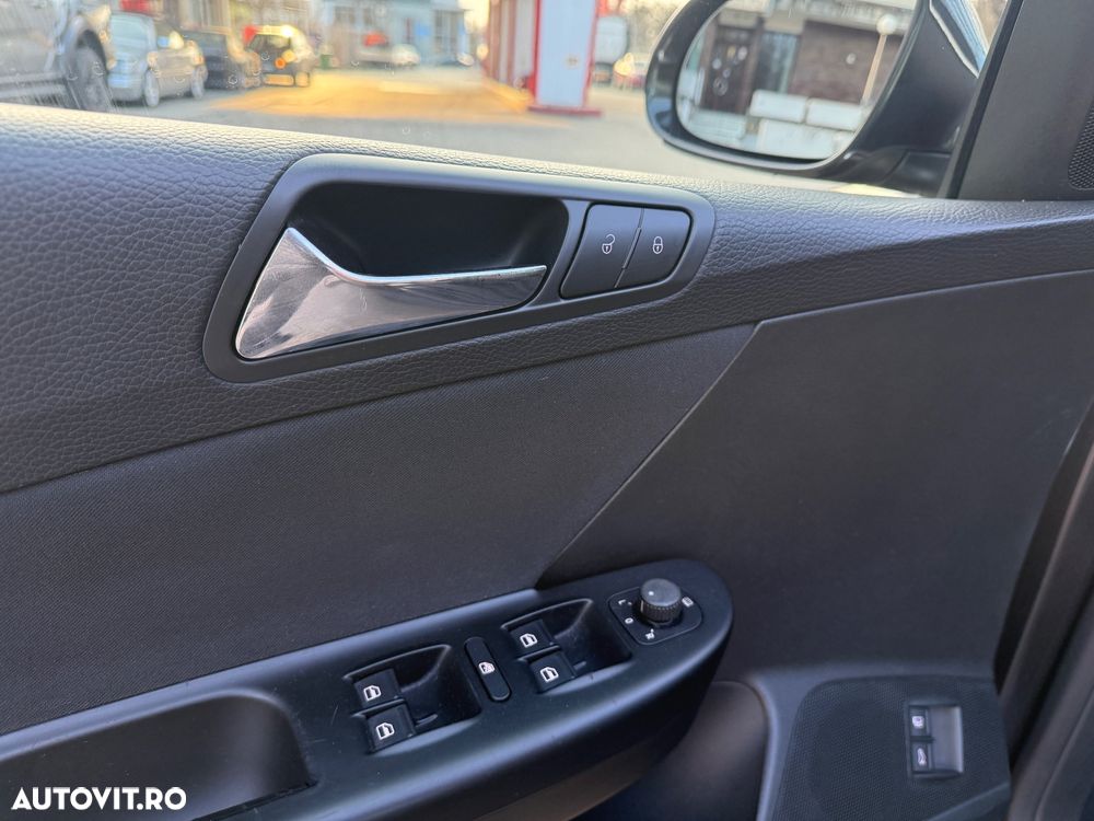 Volkswagen Passat 1.4 TSI Comfortline - 11