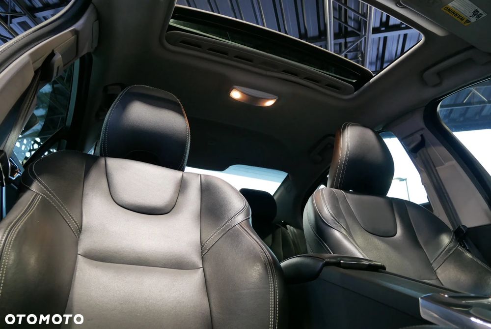 Volvo S60 T5 Geartronic - 29