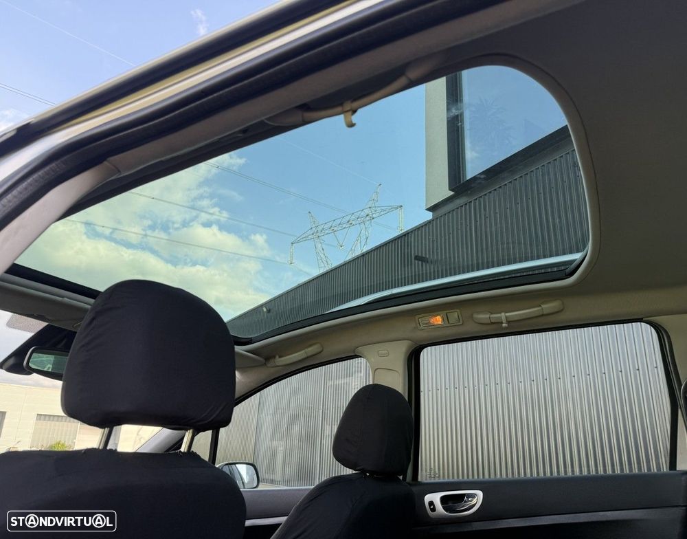 Peugeot 307 SW 1.6 HDi FAP Executive - 14