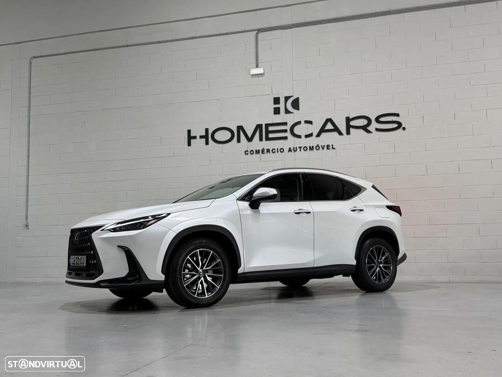 Lexus NX 450h+ Executive - 16