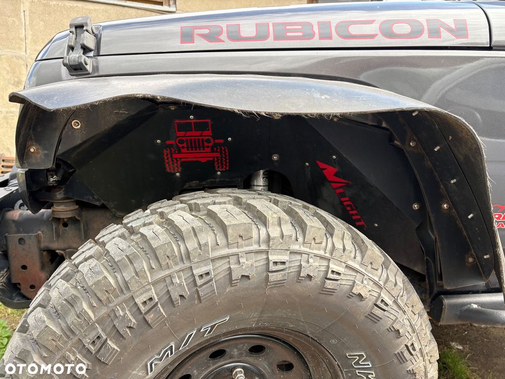 Jeep Wrangler - 11
