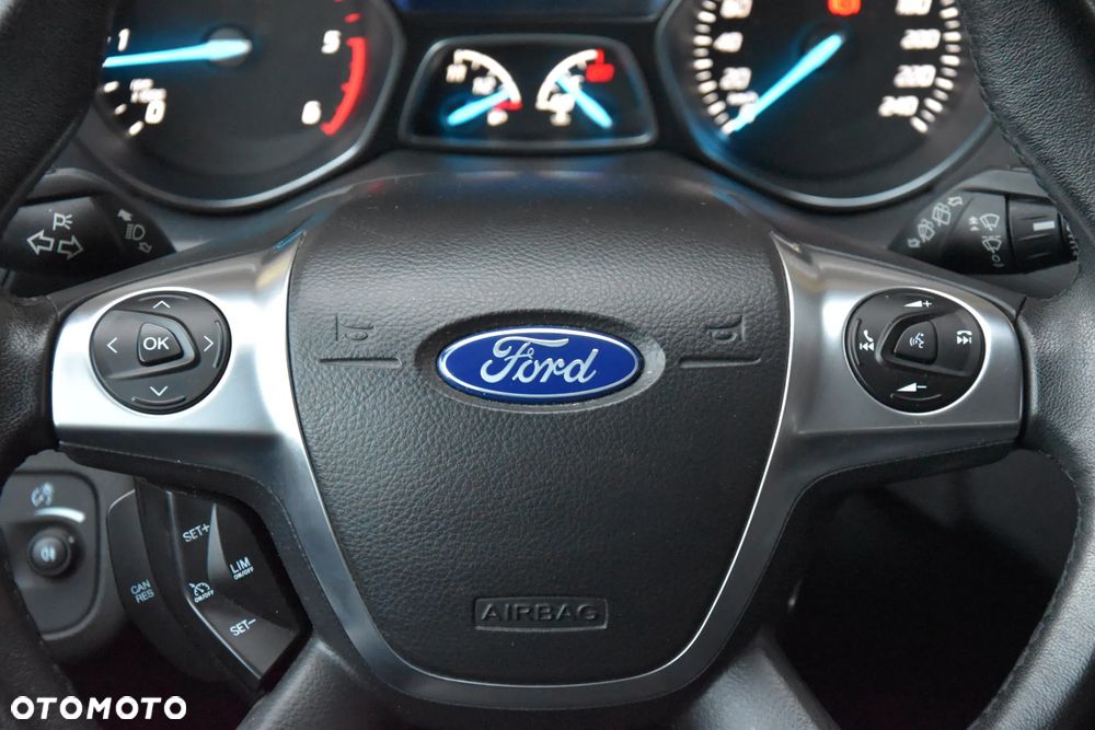 Ford Kuga 2.0 TDCi AWD Titanium - 22