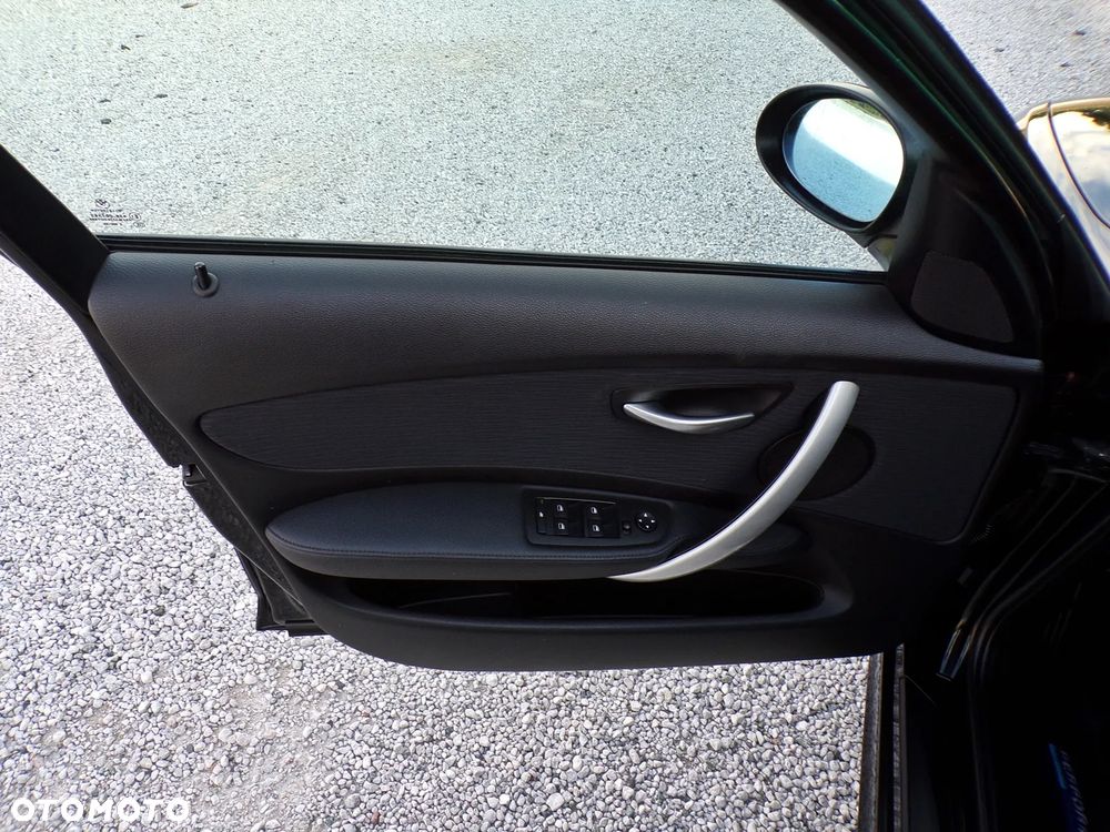 BMW Seria 1 - 18