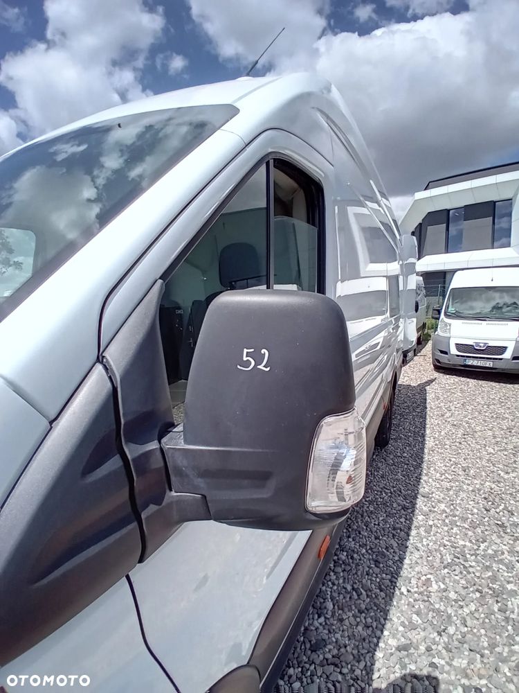 Ford Transit Trend - 19