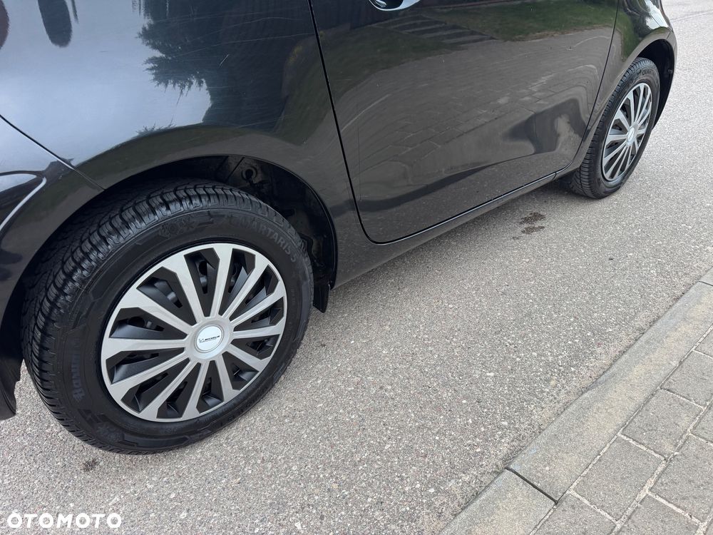 Toyota iQ 1.0 Multidrive + - 18