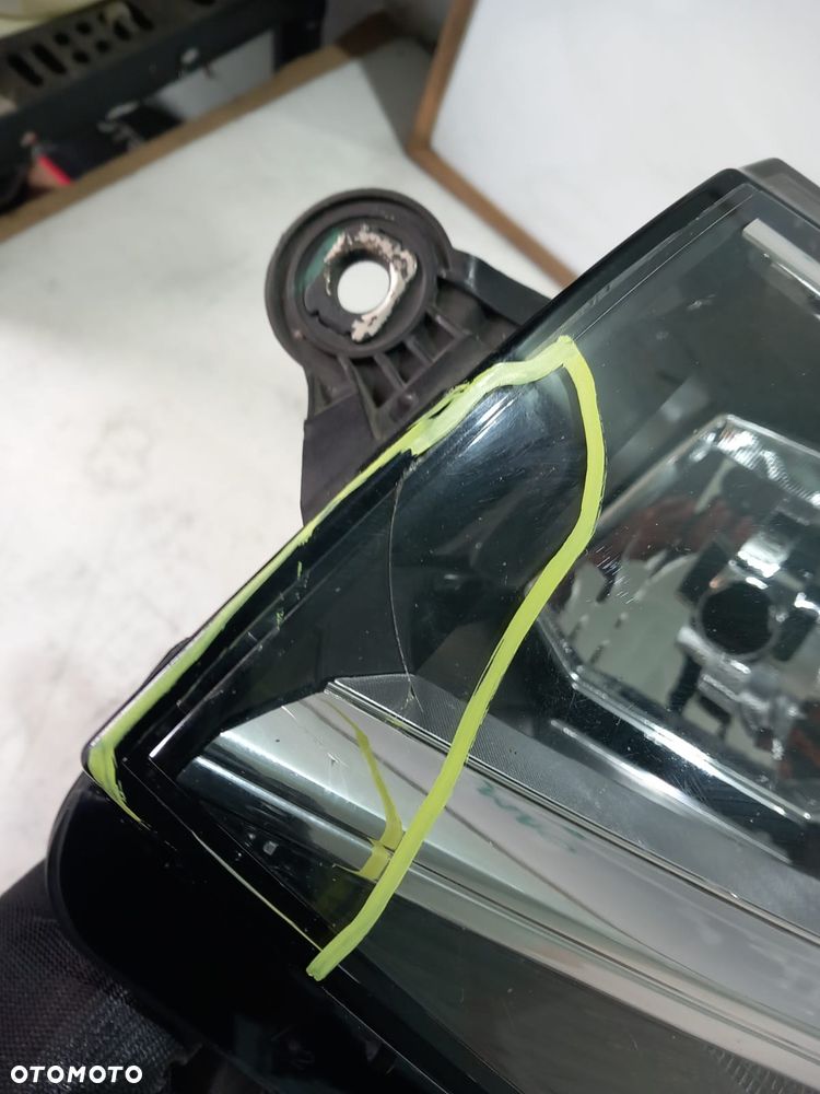 LAMPA LEWA PRZÓD VW T6 7E1941005E - 2