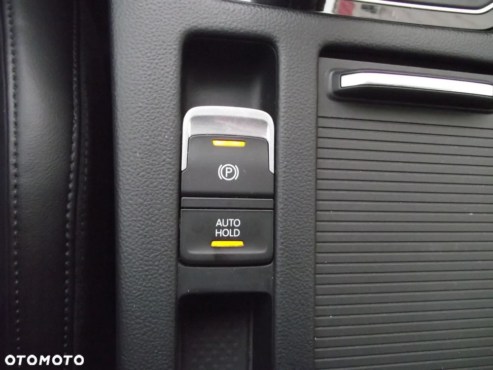 Volkswagen Passat 2.0 TDI BMT Highline DSG - 33