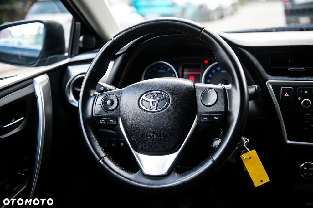 Toyota Auris 1.6 Valvematic Comfort - 33