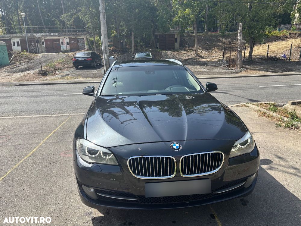 BMW Seria 5 520d - 12