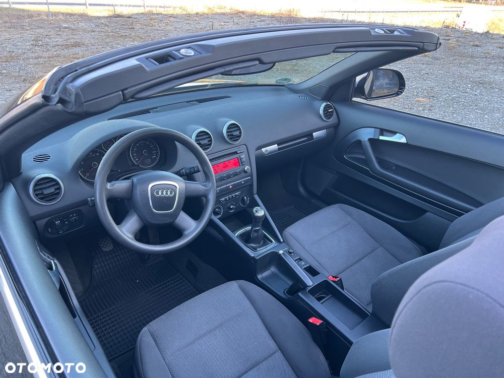 Audi A3 Cabrio 1.6 Attraction - 17