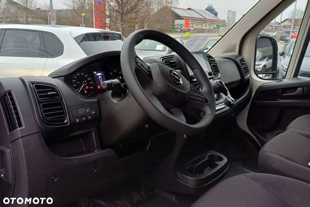 Opel Movano L3H2 2.2 140KM - 11