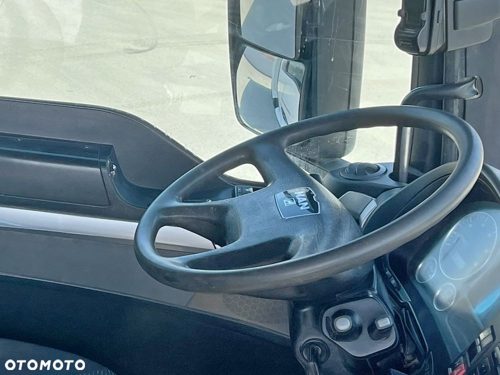 MAN TGS 33.400 * Wywrotka 5,10 m * 6x4 * STAN BDB - 11