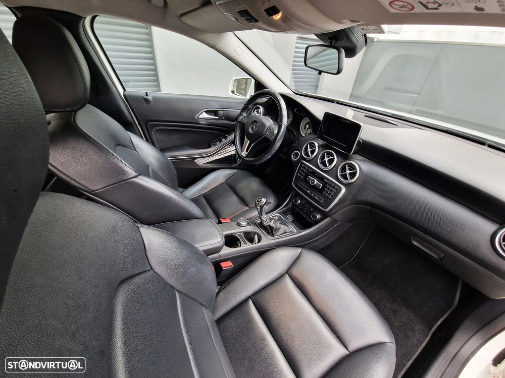 Mercedes-Benz A 180 CDI BE Urban - 15