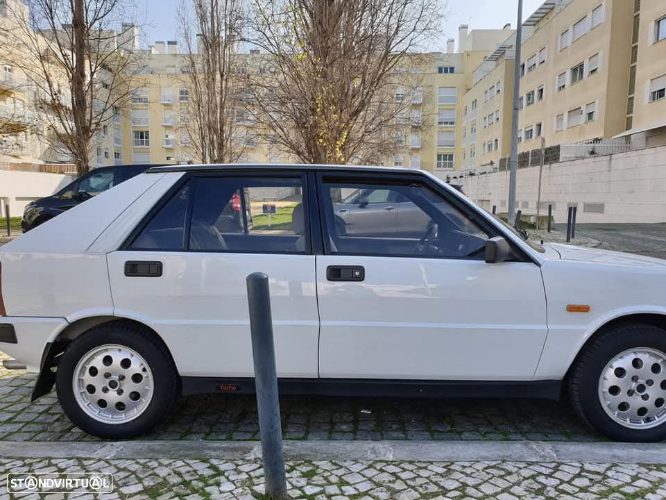 Lancia Delta 1.6 HF Turbo - 6