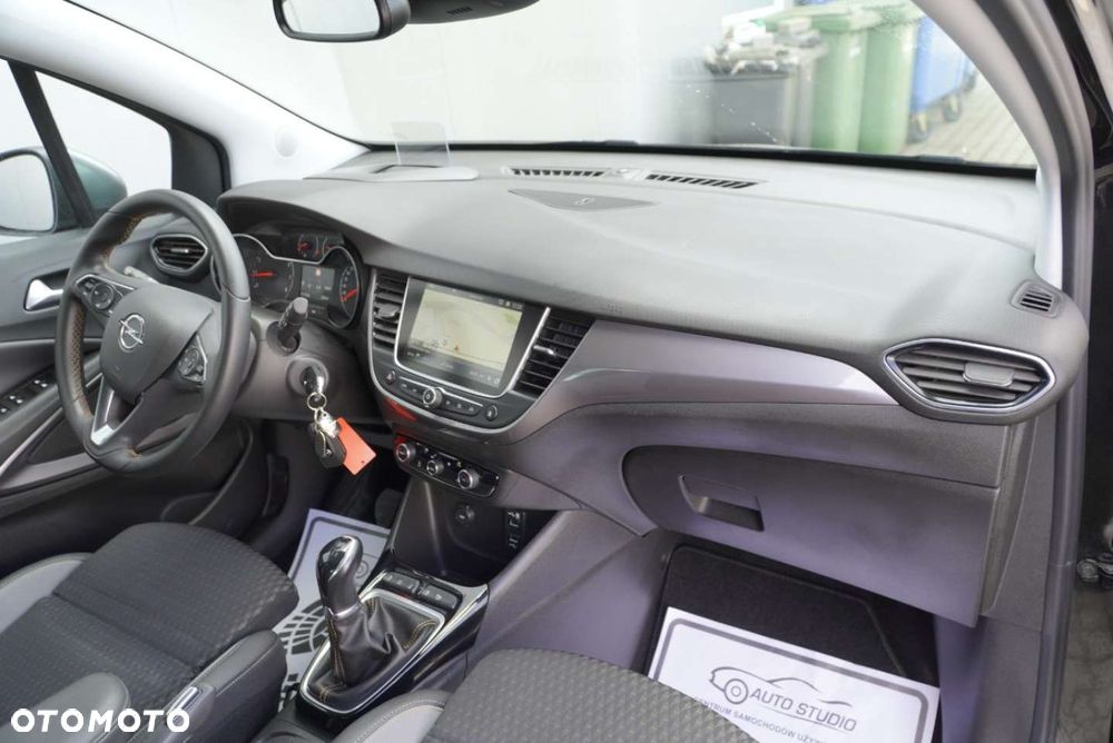 Opel Crossland X 1.2 T Eco Design Line S&S - 10