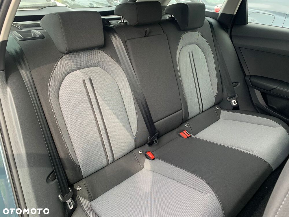 Seat Leon Sportstourer 1.5 eTSI Style DSG - 11