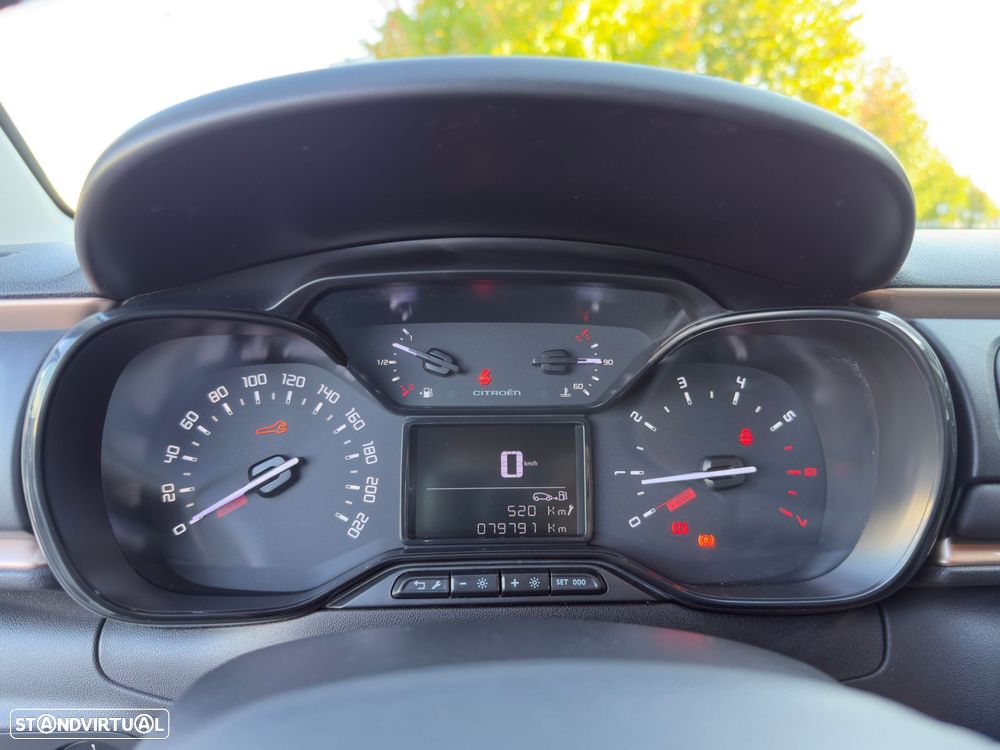 Citroën C3 1.2 PureTech Origins - 16