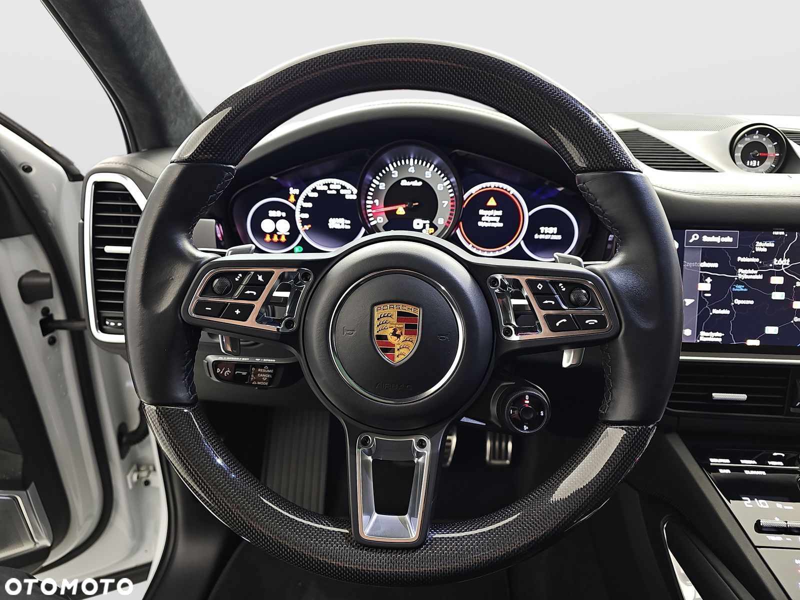 Porsche Cayenne Turbo - 16