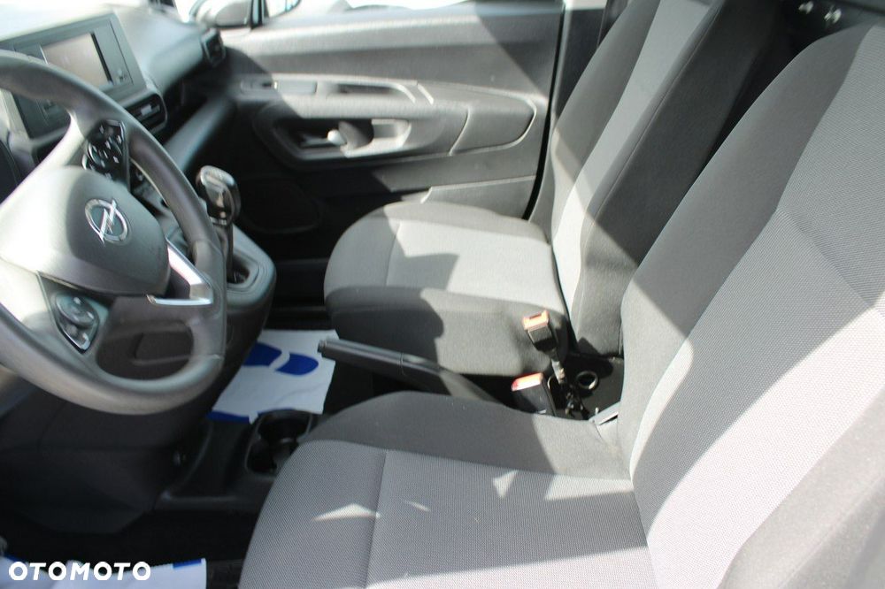 Opel Combo - 21