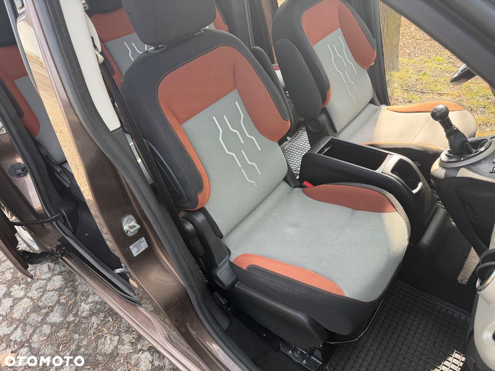 Peugeot Partner - 23