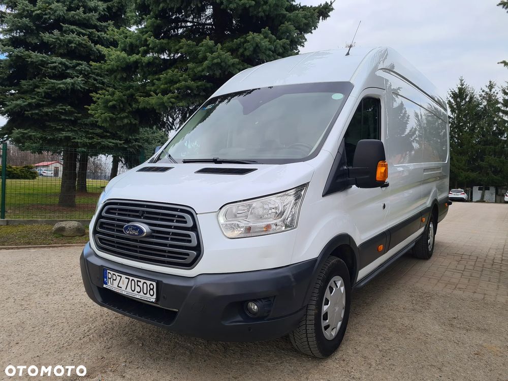 Ford Transit - 1