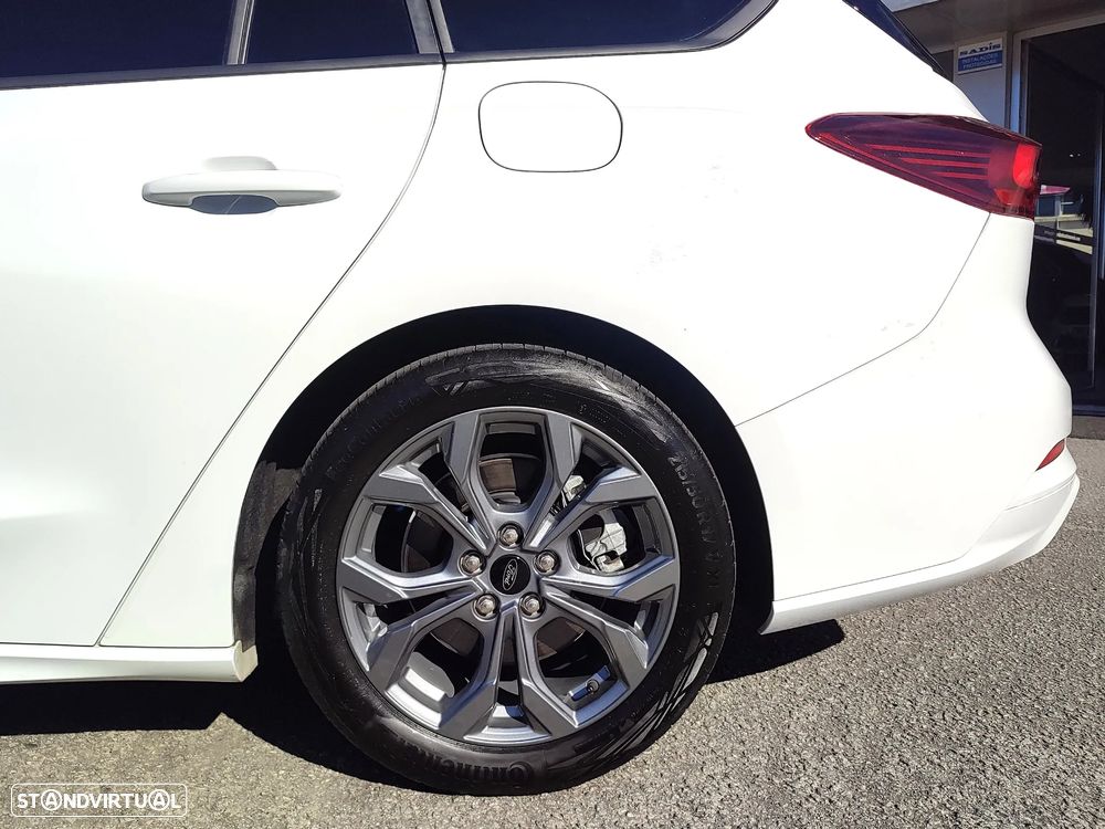 Ford Focus SW 1.0 EcoBoost MHEV ST-Line X Aut. - 38
