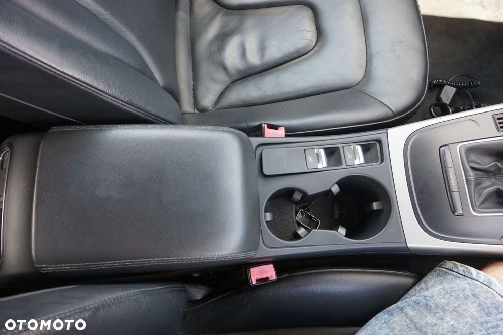 TUNEL ŚRODKOWY PODŁOKIETNIK A5 I 8T  AUDI 2007-2016 - 2