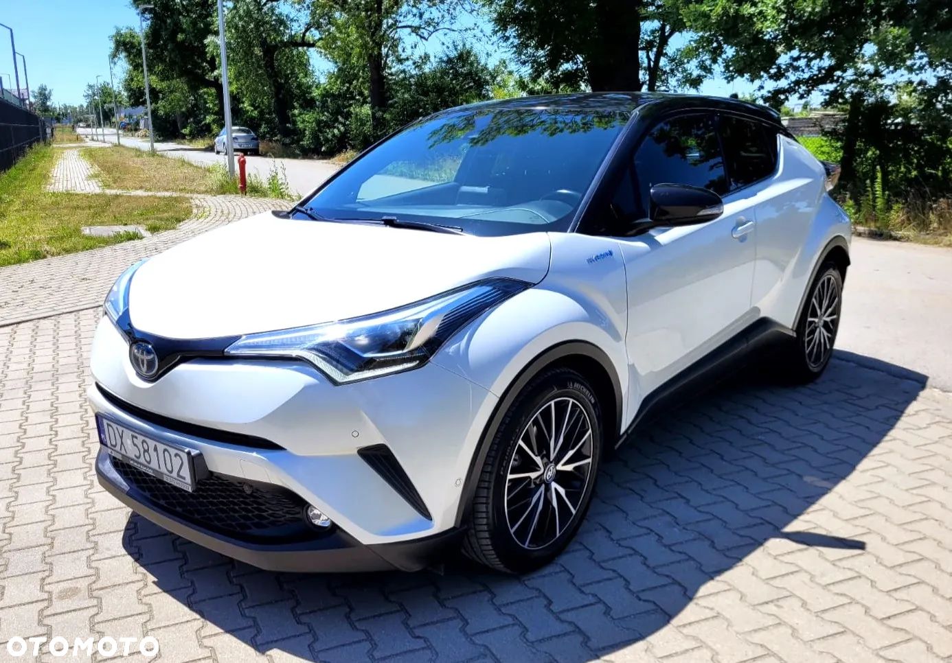 Toyota C-HR 1.8 Hybrid Premium - 1