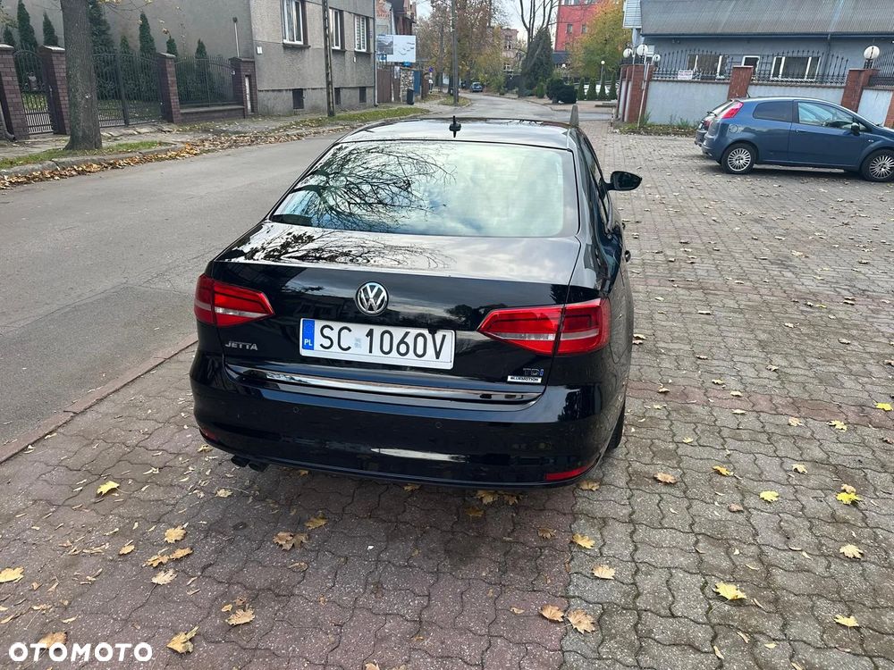 Volkswagen Jetta 2.0 TDI DPF BMT Comfortline - 19