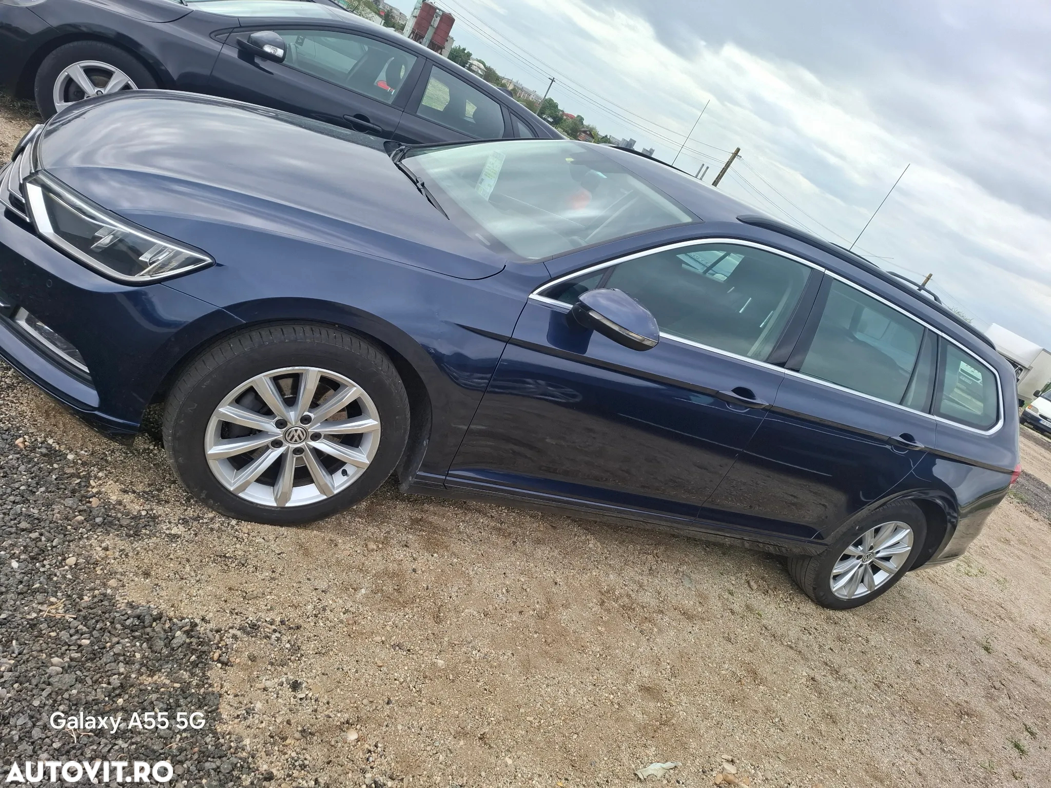 Volkswagen Passat Variant 2.0 TDI DSG (BlueMotion Technology) Comfortline - 4