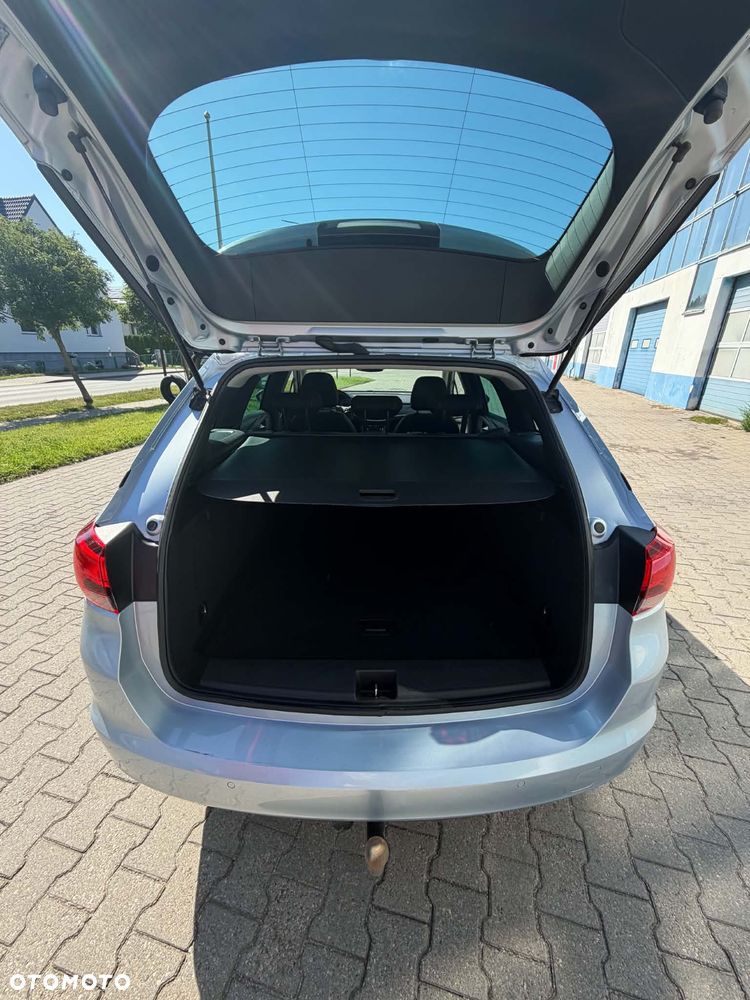 Opel Astra 1.2 Turbo Start/Stop Elegance - 10