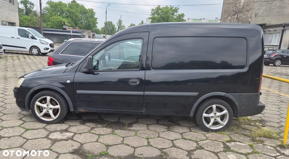 Opel Combo C - 1