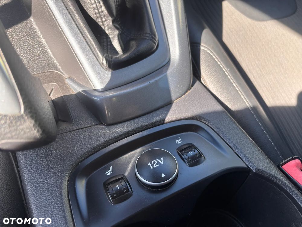 Ford Focus 1.6 EcoBoost Titanium - 15