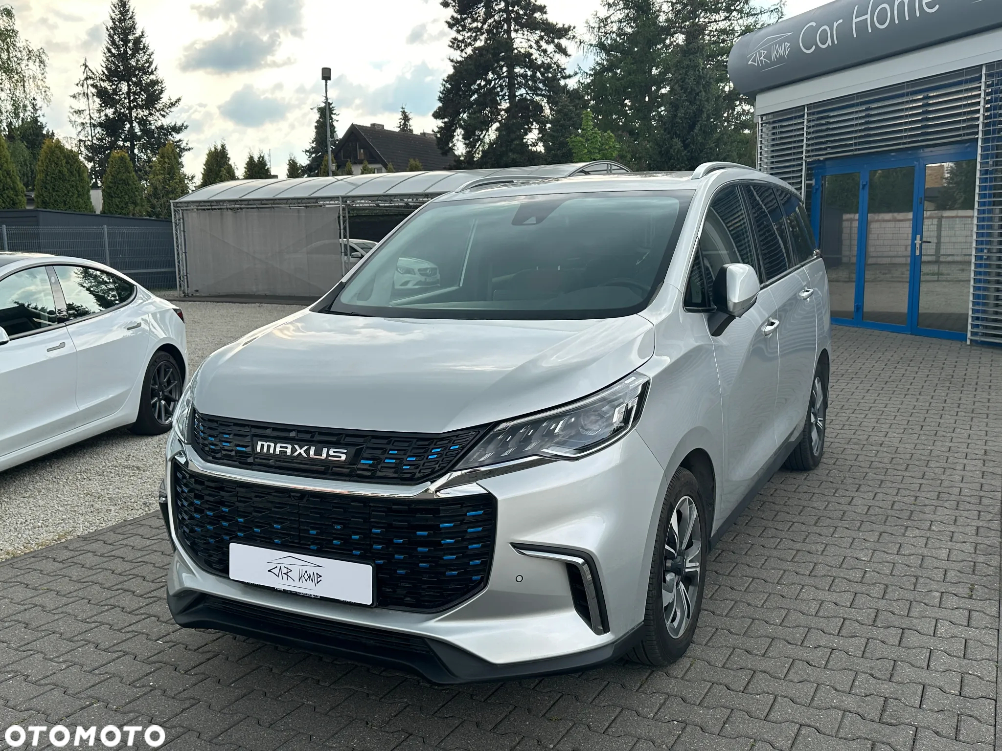 Maxus Euniq 5 Standard - 2
