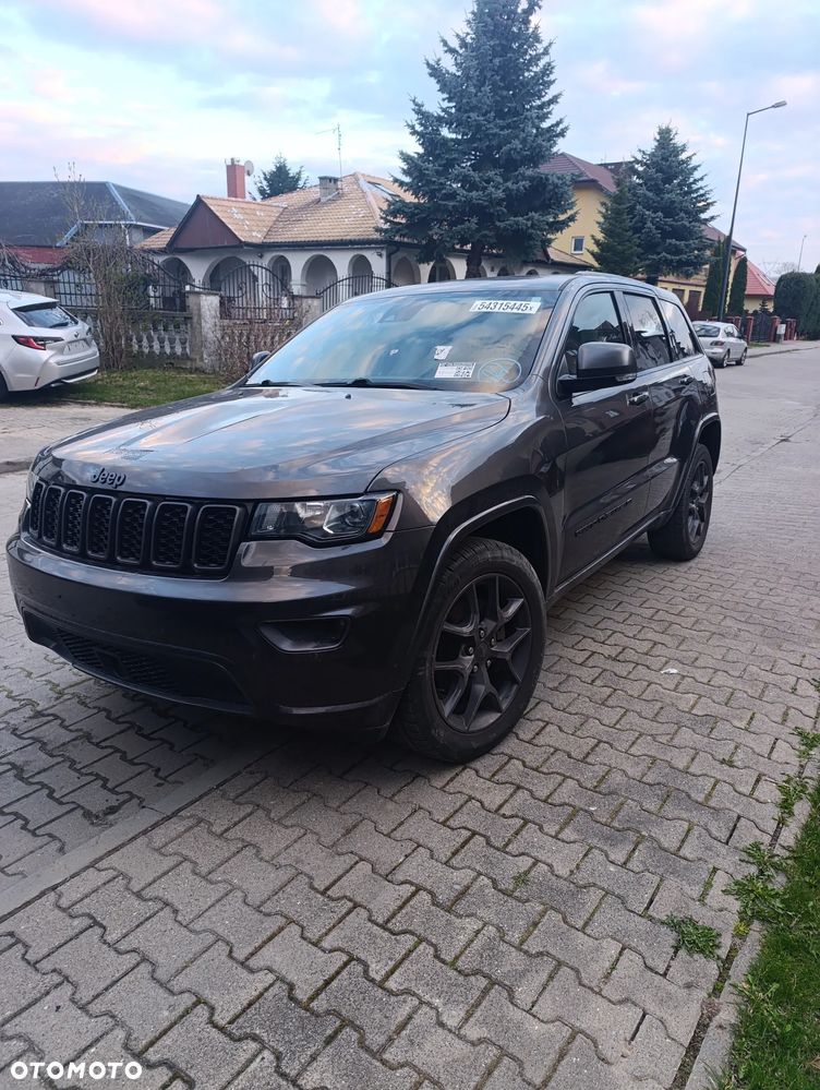 Jeep Grand Cherokee - 3