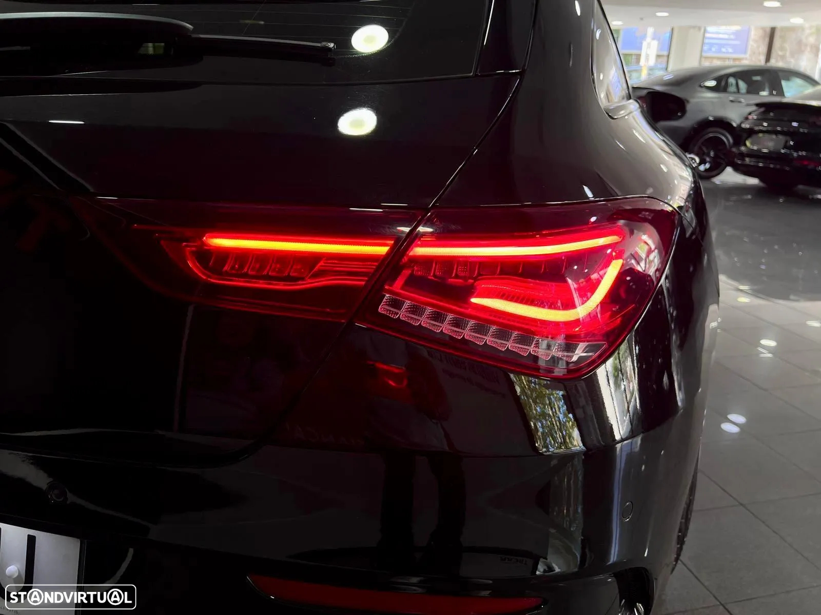 Mercedes-Benz CLA 180 Shooting Brake 7G-DCT AMG Line Advanced Plus - 13