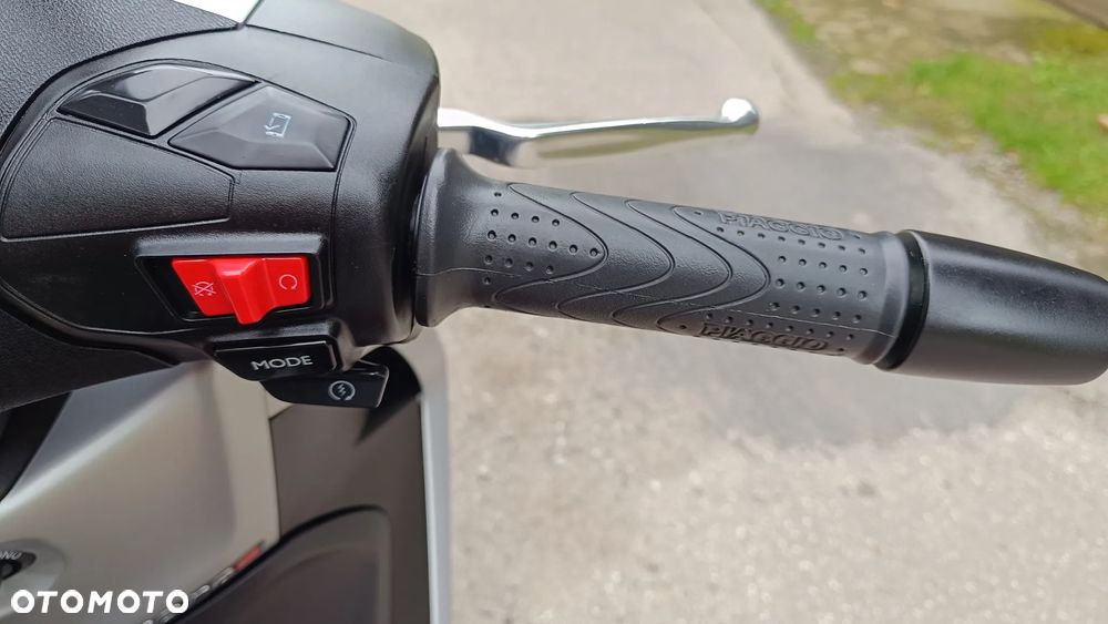 Piaggio Beverly - 15