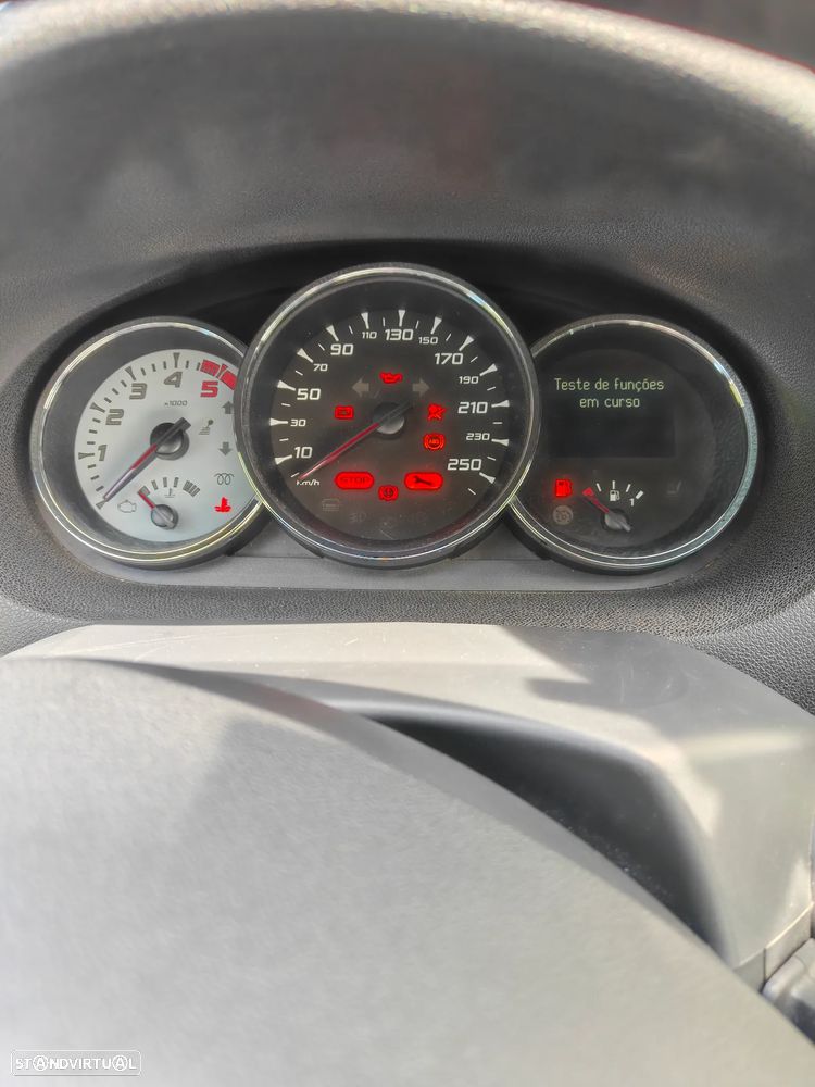 Renault Mégane Coupe 1.5 dCi GT Line - 24