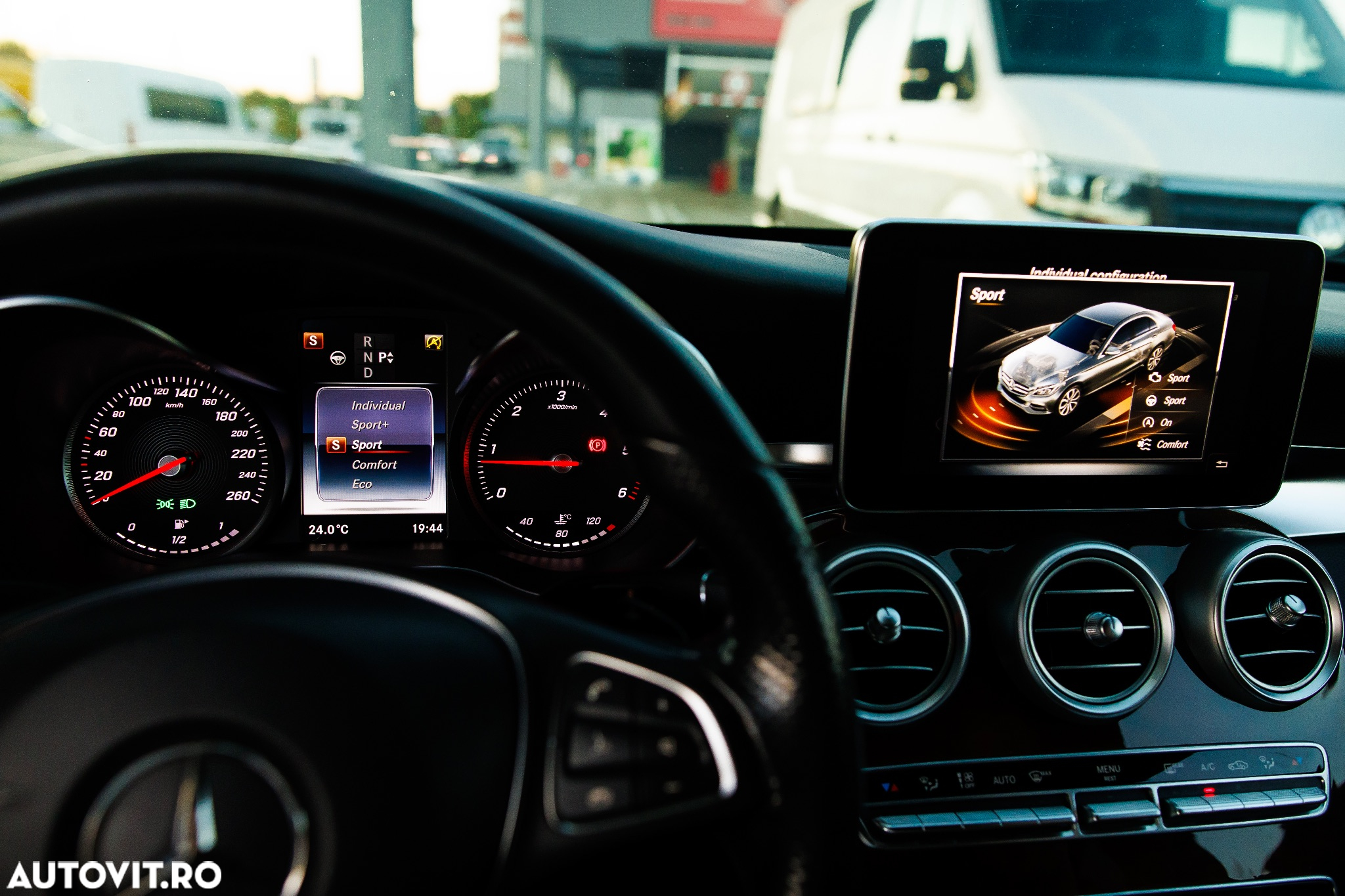 Mercedes-Benz C 220 (BlueTEC) d 7G-TRONIC Avantgarde - 15