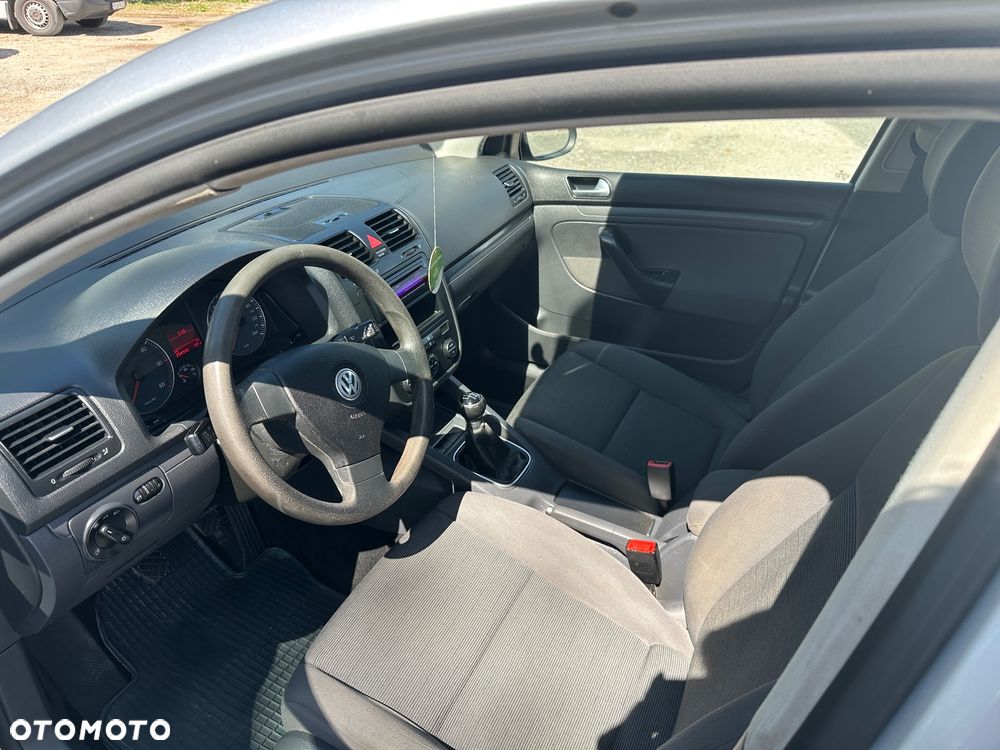Volkswagen Golf 1.9 TDI DPF Trendline - 13