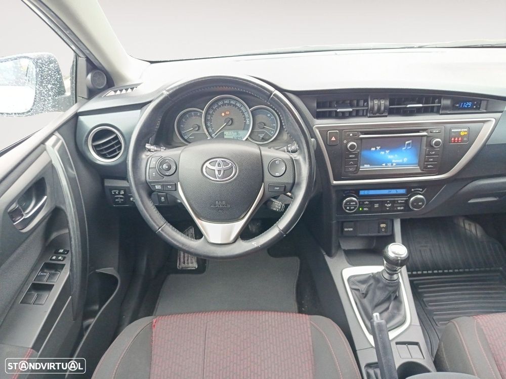 Toyota Auris 1.4 D-4D ACtive - 10