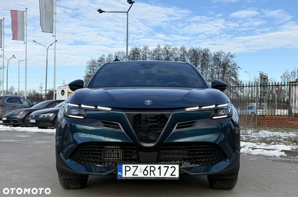 Alfa Romeo Junior 1.2 mHEV Ibrida Speciale eDCT - 2