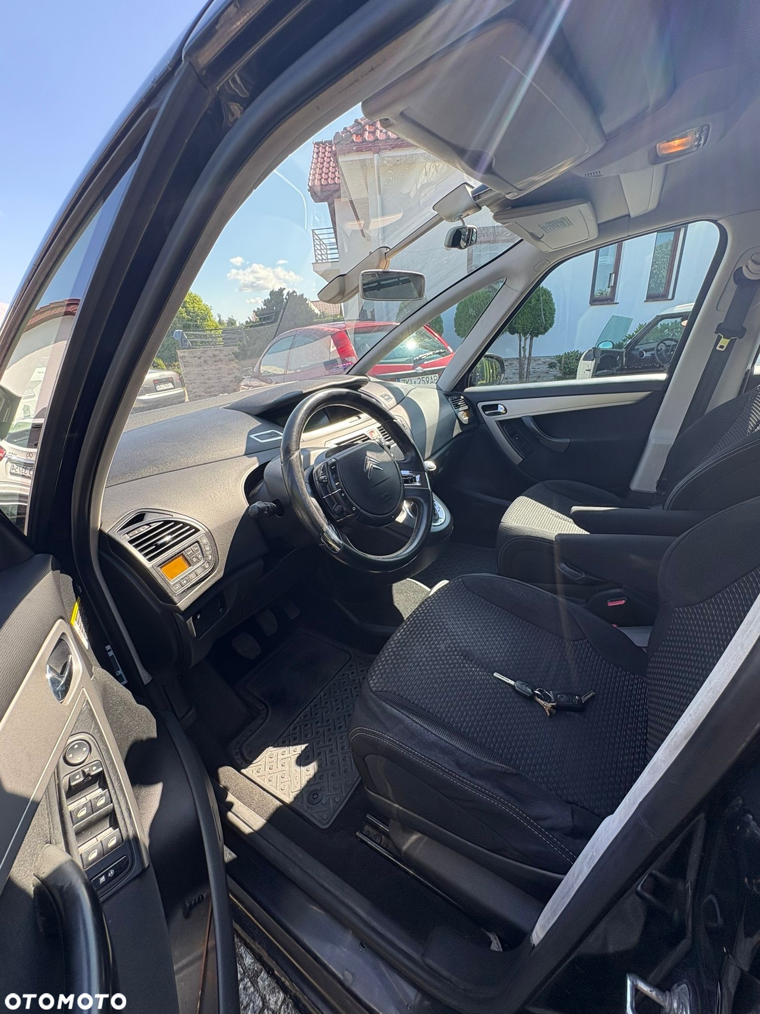 Citroën C4 HDi 110 FAP Exclusive - 13