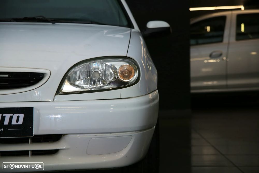 Citroën Saxo 1.1i Exclusive - 1