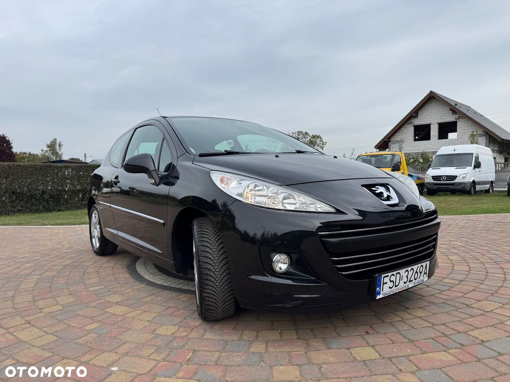 Peugeot 207 - 9