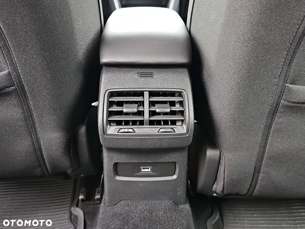 Citroën C4 1.2 PureTech Plus S&S EAT8 - 21