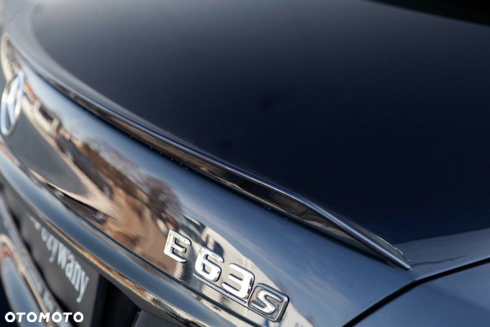 Mercedes-Benz Klasa E - 17