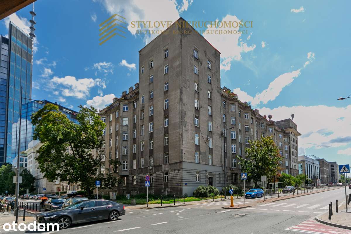Loft w zabytkowej kamienicy | Chmielna 73b